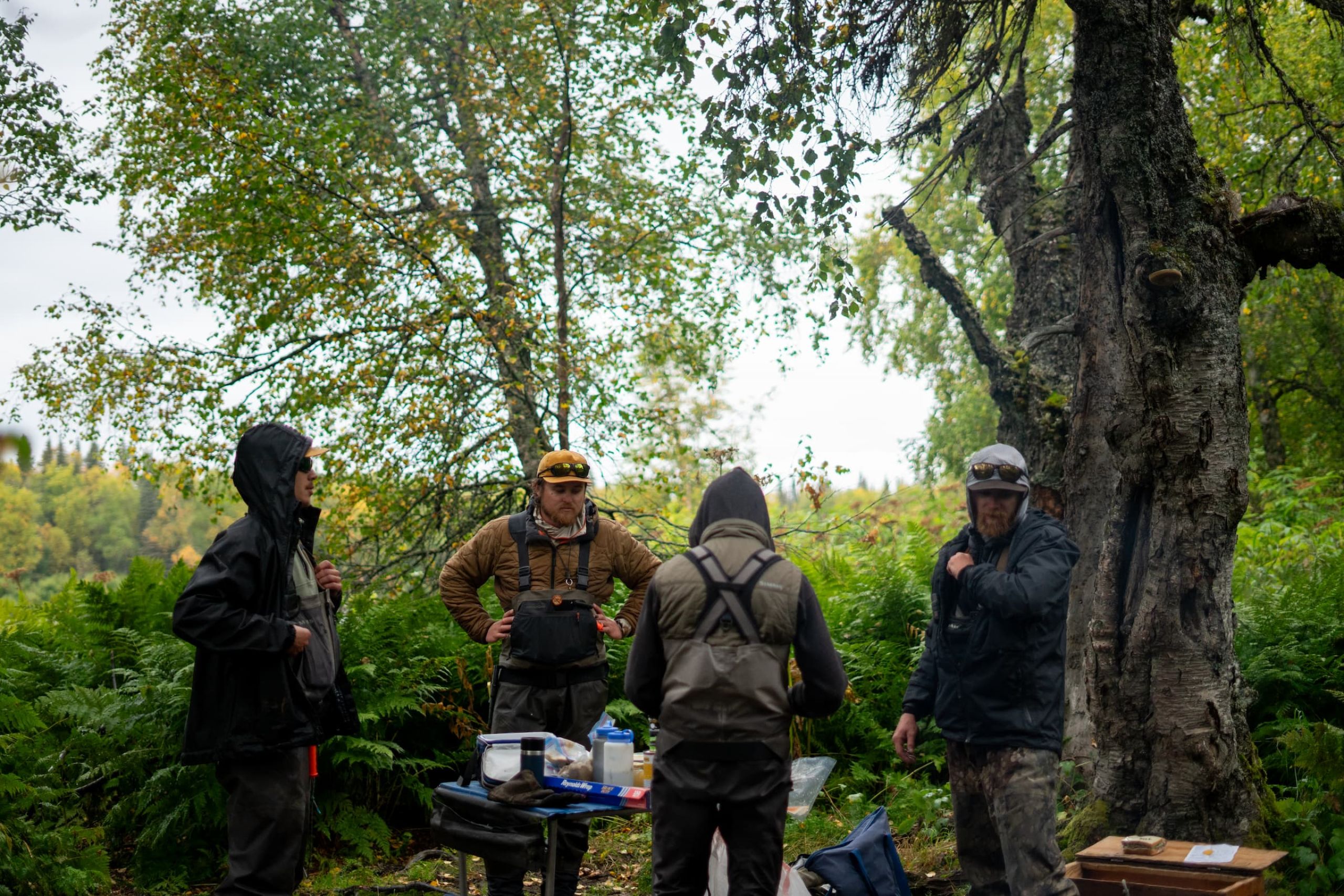 Fishing Guides Preparing Shorelunch 